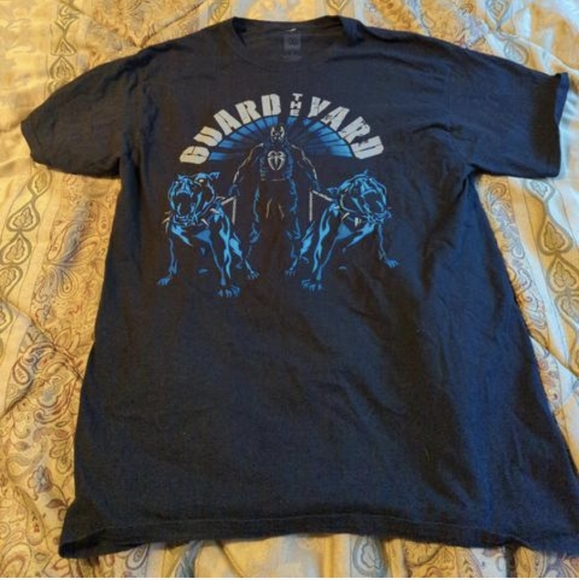 WWE Roman Reigns Guard the yard wrestling shirt large - Picture 1 of 3